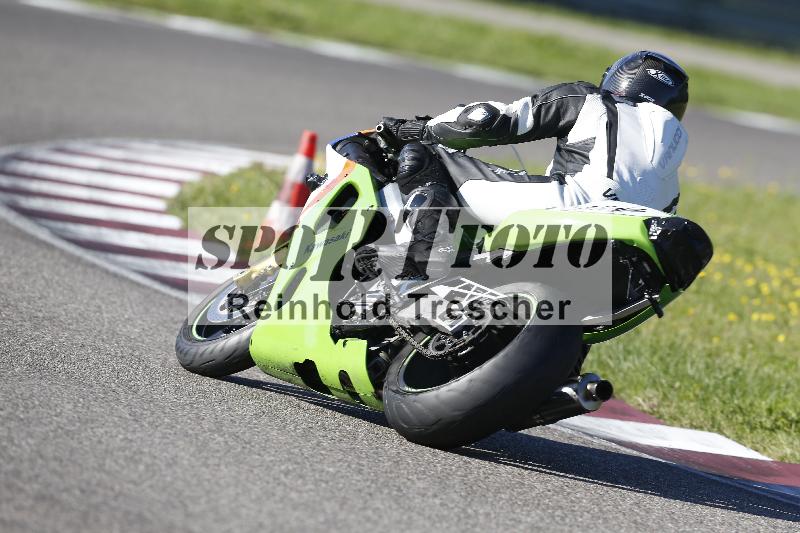 /55 20.09.2025 Speer Racing ADR/Gruppe gruen/backside
